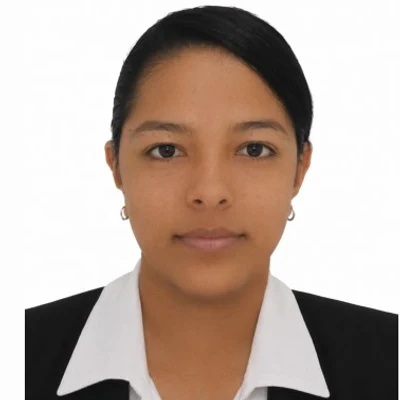 Retrato de Angélica Oviedo, Jefe de Seguridad y Salud en el Trabajo (SST) en SICO S.A.S.