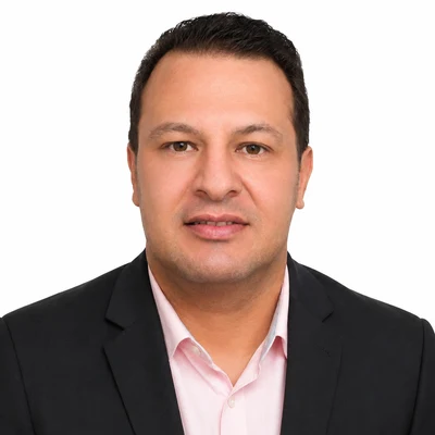 Retrato de Héctor Mario Marín, Líder Jurídico en SICO S.A.S.